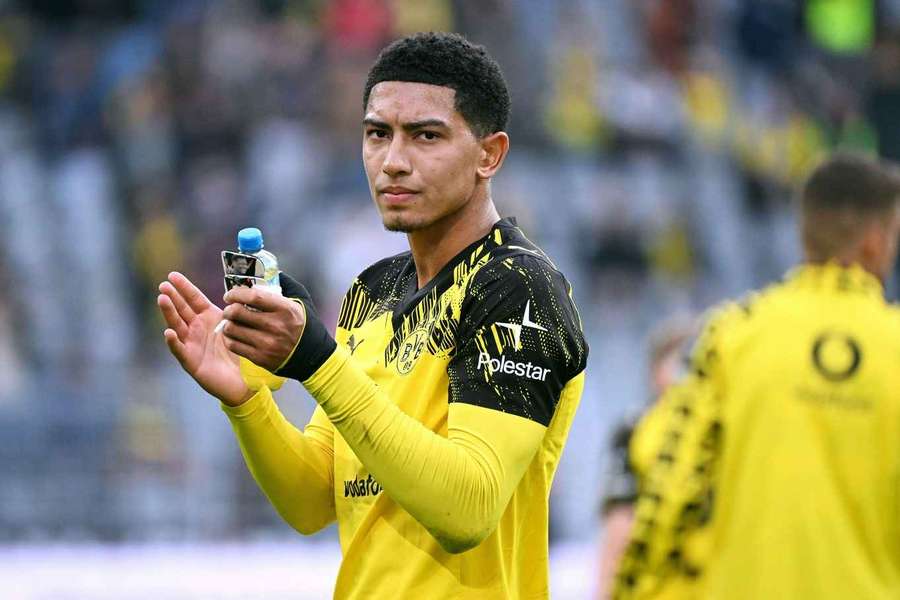 Jobe Bellingham estaría descontento con sus minutos en el Dortmund