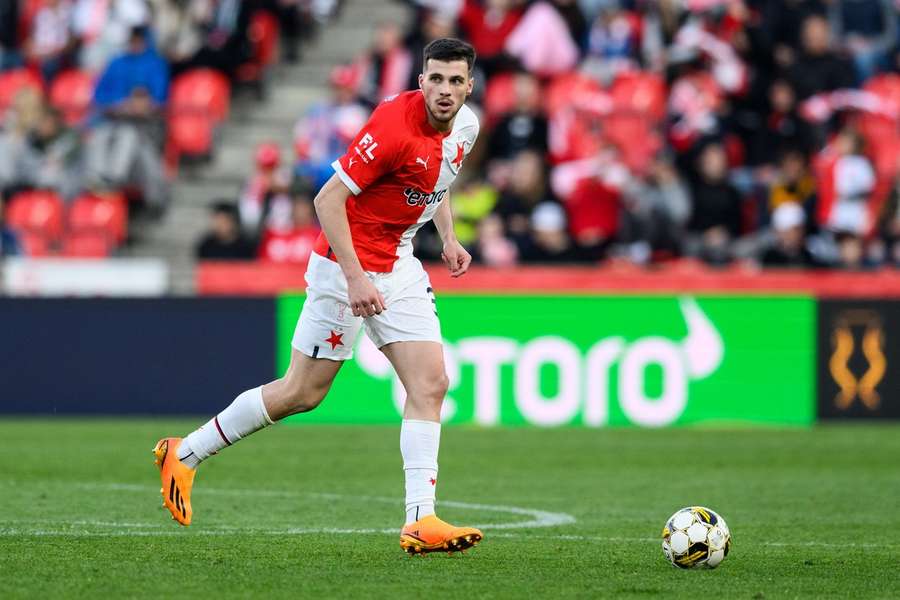 David Jurásek vai ser jogador do Benfica