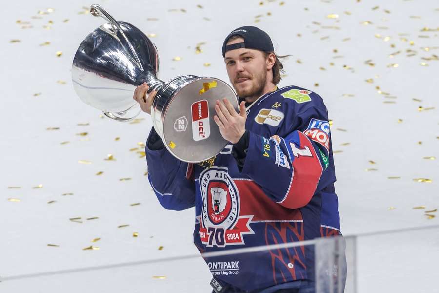 Der DEL-Champion aus Berlin eröffnet am Dienstag die neue Saison.