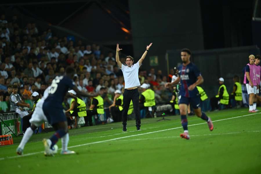 Spurs boss Frank "very, very proud" in Super Cup defeat: But those last ten minutes...