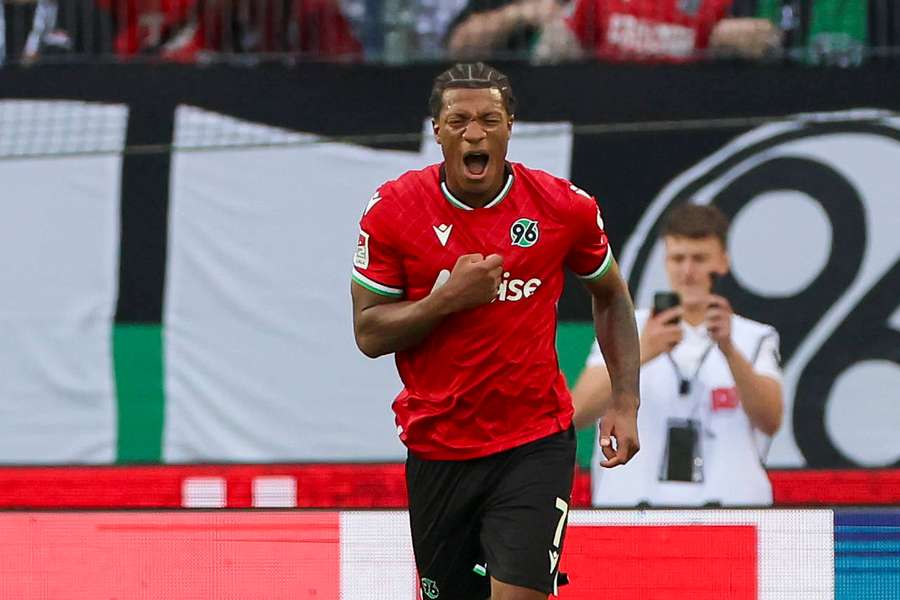 Hannover 96 fejrede en hjemmesejr mod HSV takket være Jessic Ngankam.