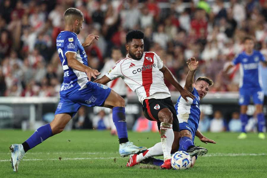 Miguel Borja ao serviço do River