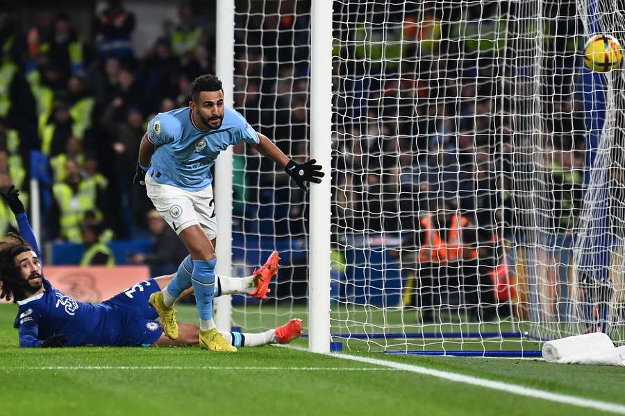 Premier League: a un City cinico basta un gol di Mahrez per espugnare Stamford Bridge