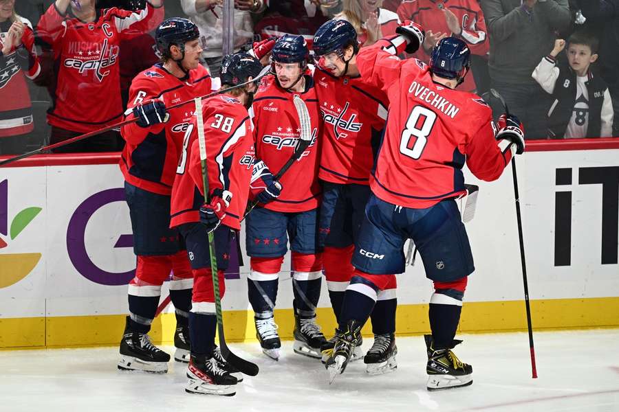 Bramkowa seria Owieczkina. 40-latek powiększył rekordowy dorobek do 904 trafień.