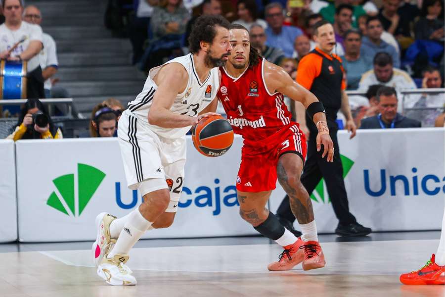 Sergio Llull ante Carsen Edwards