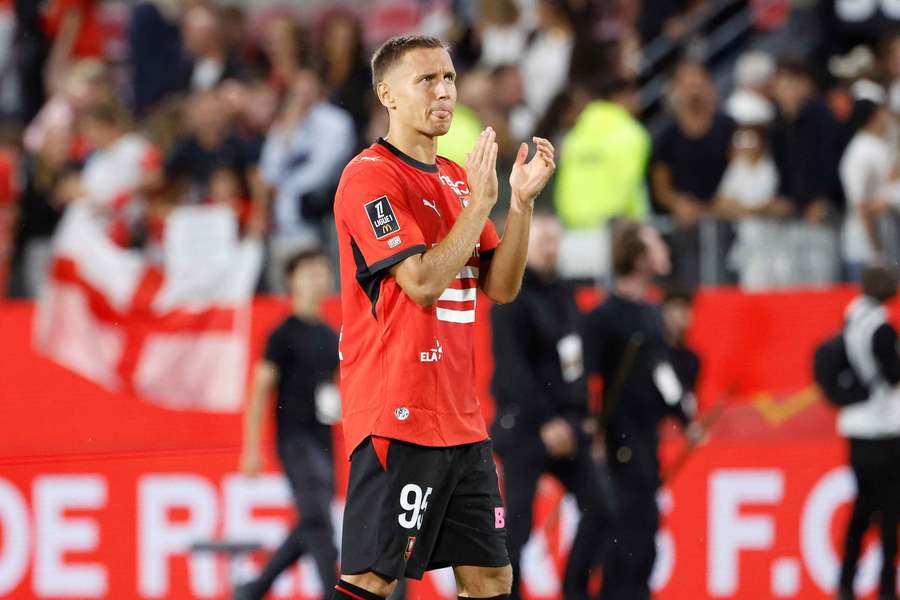 Frankowski z poważnym błędem w szalonym zwycięstwie Rennes nad Le Mans Frankowski z poważnym błędem w szalonym zwycięstwie Rennes nad Le Mans