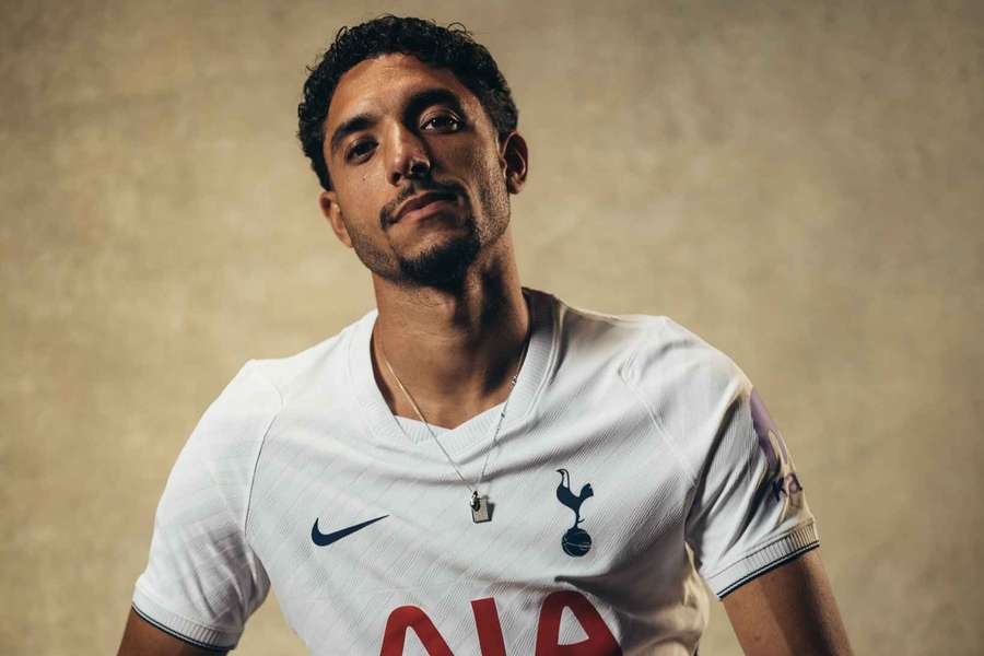 Marmoush bude v Tottenhamu nejprve rok hostovat.
