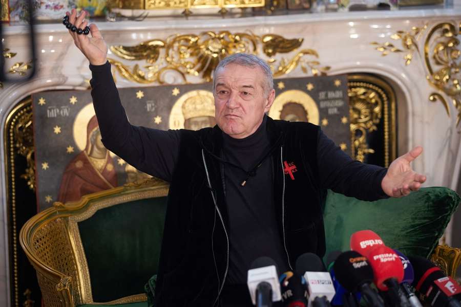 Gigi Becali oznámil v dubnu 2023 na tiskové konferenci ve svém paláci, že s fotbalem končí.