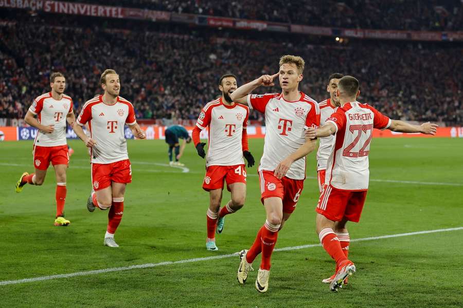 Arsenal bezradny w Bawarii, Bayern pierwszym środowym półfinalistą
