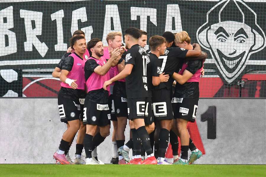Sturm Graz celebra em casa do Salzburgo