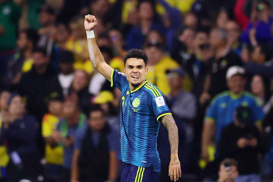 Luis Díaz et la Colombie en tête. Luis Díaz et la Colombie en tête.