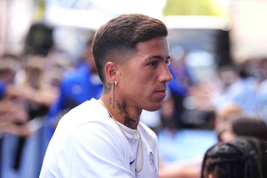 Fernandez in Chelsea squad to face Sociedad whilst Jackson, Delap and Adarabioyo are out Fernandez in Chelsea squad to face Sociedad whilst Jackson, Delap and Adarabioyo are out