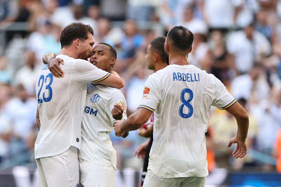 Les Marseillais ce dimanche. Les Marseillais ce dimanche.