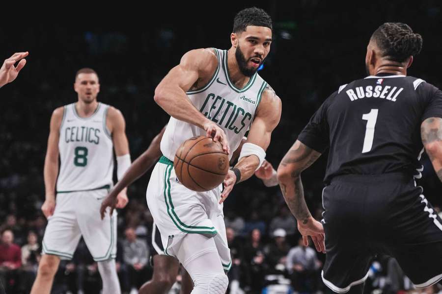 Jason Tatum esteve em destaque nos Celtics