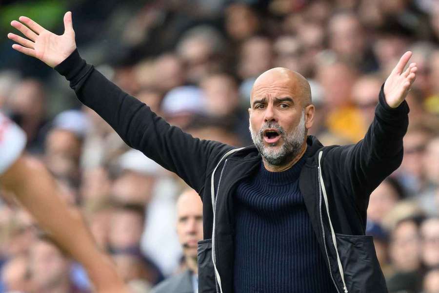 Pep Guardiola o antrenează pe Manchester City din 2016