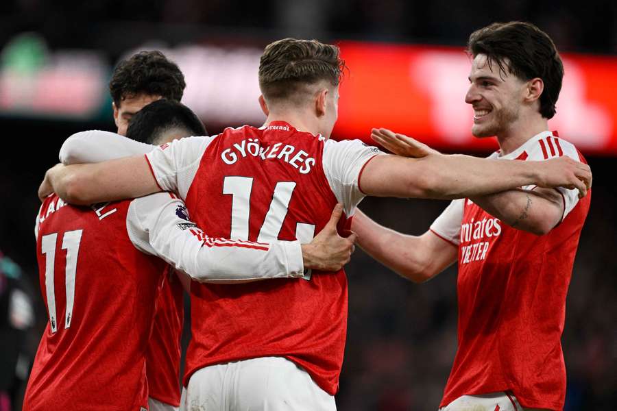 Arsenal en célébration.