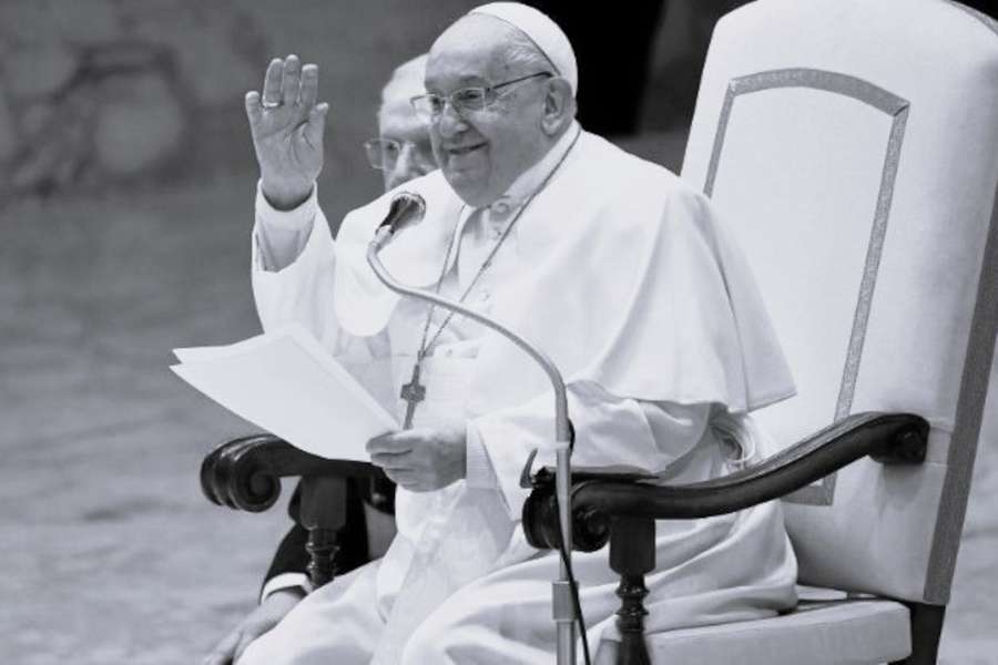 Papa Francisco morreu esta segunda-feira, aos 88 anos Papa Francisco morreu esta segunda-feira, aos 88 anos