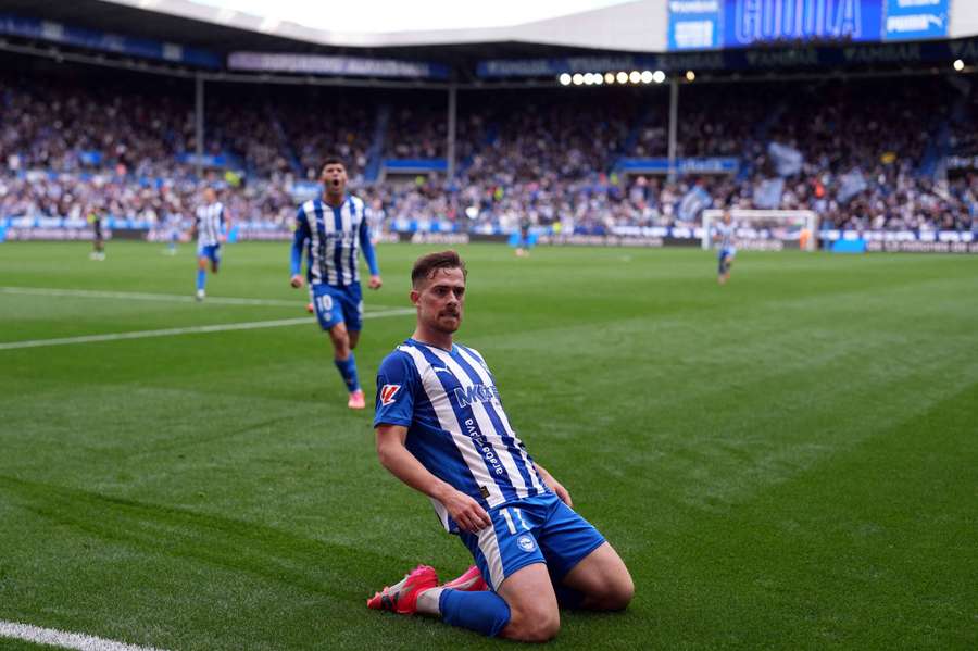 Toni Martinez