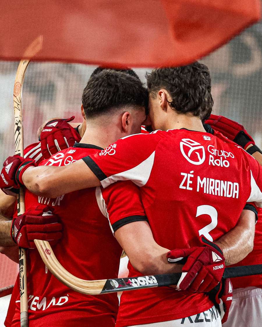 João Rodrigues, com um bis, e Viti marcaram os golos do Benfica