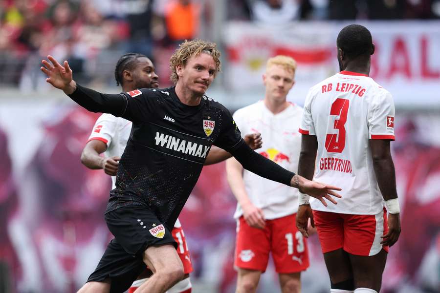 Nick Woltemade bejubelt seinen Treffer gegen RB Leipzig.