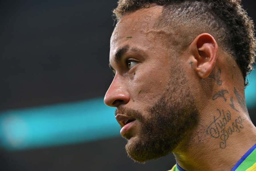 Brazil without Neymar as Portugal target World Cup last 16