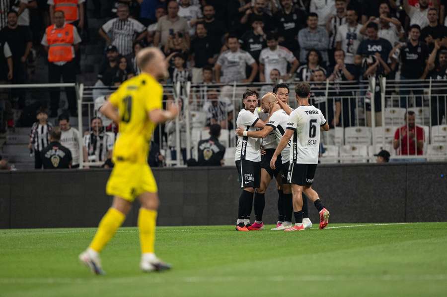 Der Weg von Hradec in der Europa League ist zu Ende. Der Weg von Hradec in der Europa League ist zu Ende.