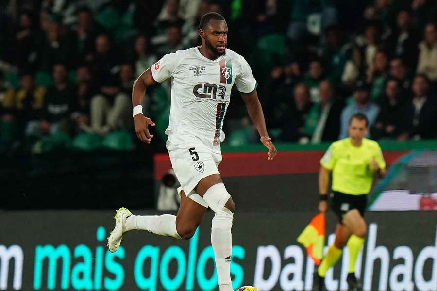 Dramé jogou pouco na última época Dramé jogou pouco na última época