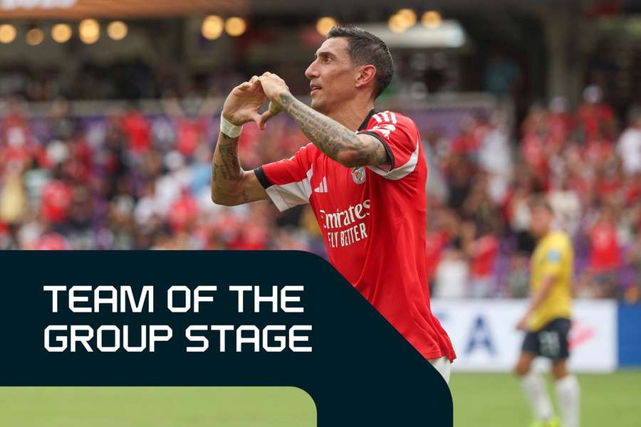 Angel Di Maria of Benfica celebrates