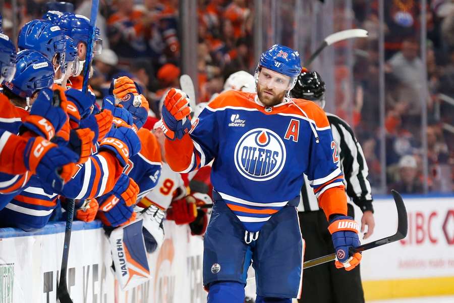 Draisaitl verdiente sich die Flashscore-Note 7,6 Draisaitl verdiente sich die Flashscore-Note 7,6