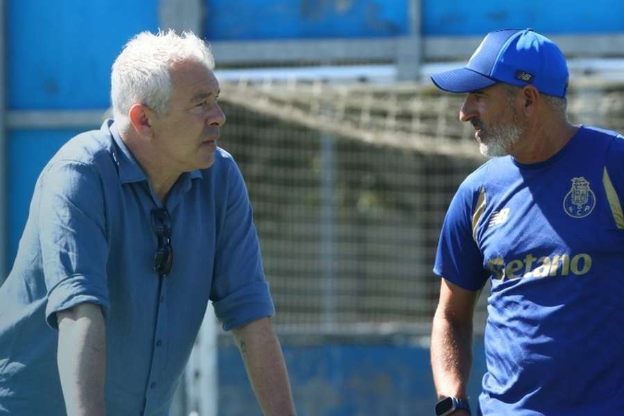 Jorge Costa presente no arranque da pré-época da equipa B