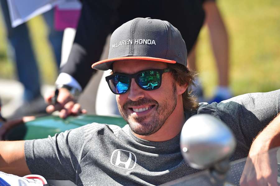 Para Alonso, la poca fiabilidad del Alpine "no es comparable" con la de su etapa en McLaren