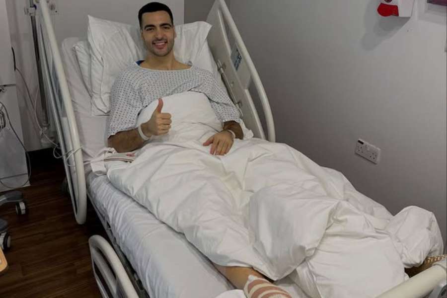 Mikel Merino foi operado a uma fratura no pé direito