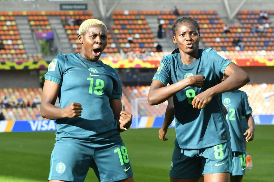Nigeria outclass England to advance in Women’s U-20 World Cup Nigeria outclass England to advance in Women’s U-20 World Cup