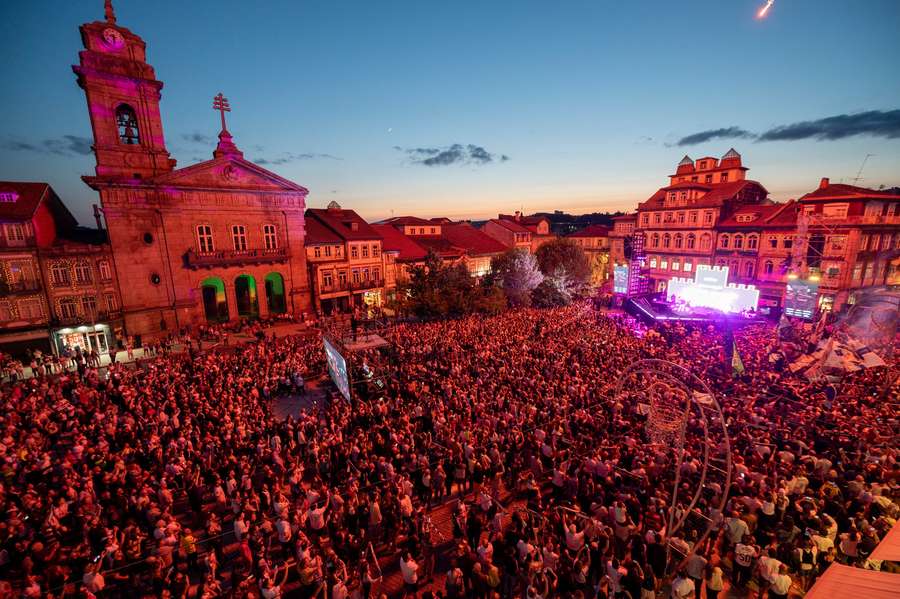 A festa vimaranense no centro da cidade