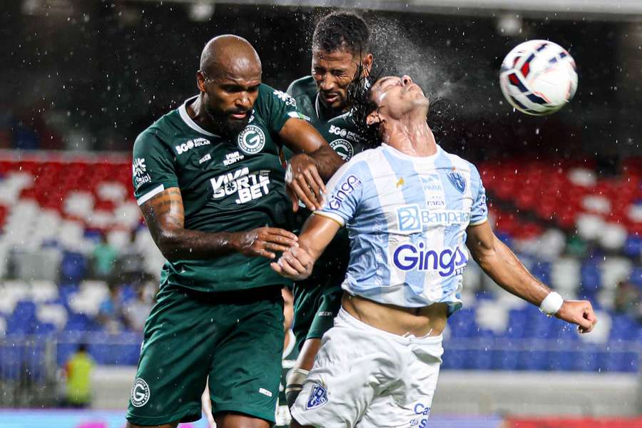 Paysandu e Goiás empataram em 0 a 0 no primeiro turno