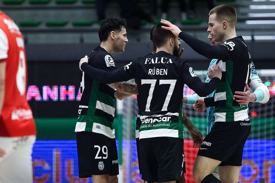 Jogo de loucos no João Rocha