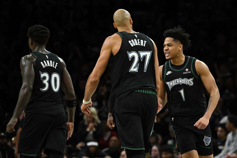 Les Wolves face aux Nuggets lors du match 6.