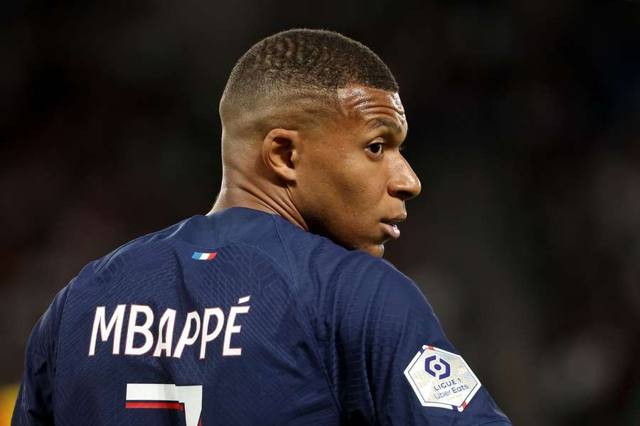 Postarea lui Mbappe care inflamează internetul: Este iminent transferul la Real Madrid?