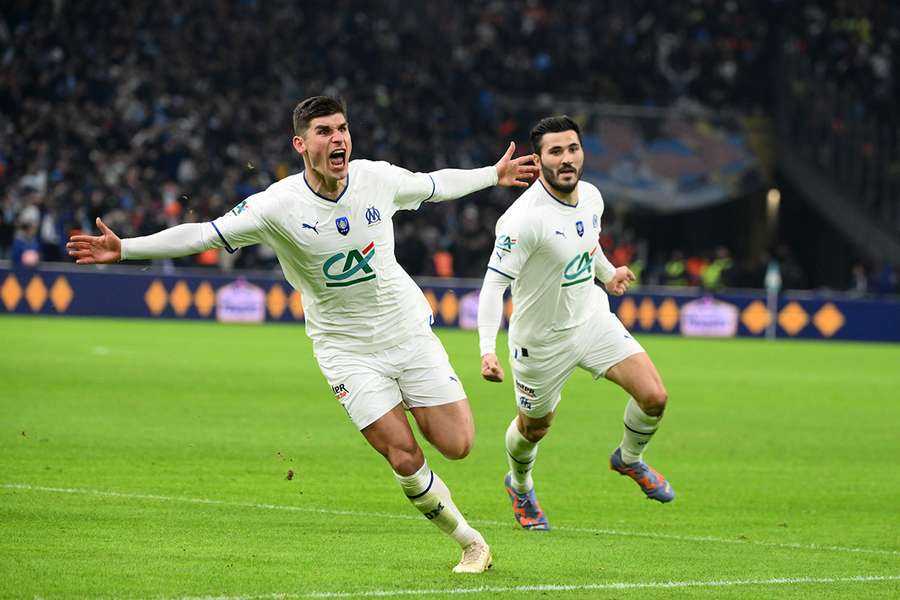 Malinovskyi fires Marseille to home win over PSG