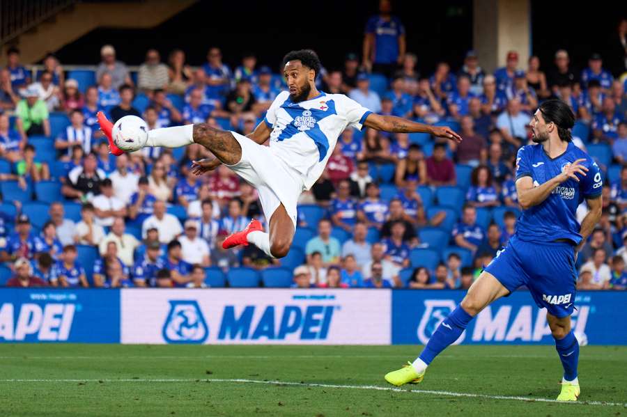 Aubameyang se rompe y con él el Deportivo: le espera el quirófano Aubameyang se rompe y con él el Deportivo: le espera el quirófano