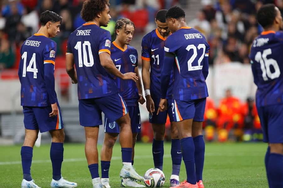 Holanda segue na cola da Alemanha e terá jogo decisivo na próxima segunda (14) 