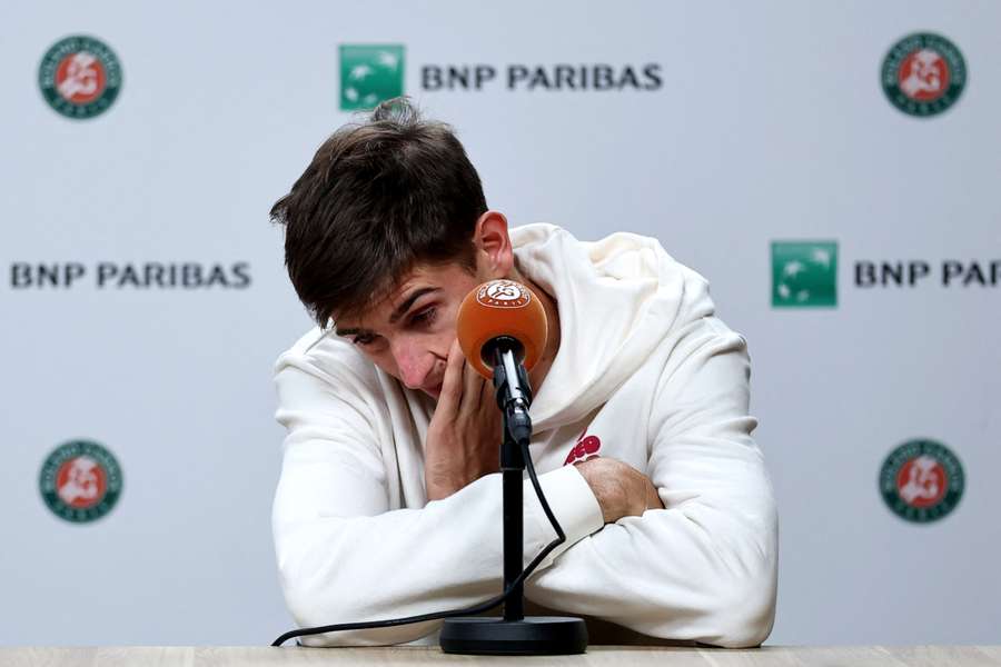 Für Arnaldi endete das Abentueuer in Roland Garros auf bittere Weise