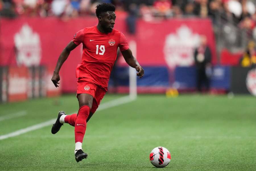 Fotbal: Alphonso Davies, în lotul Canadei pentru CM 2022, în ciuda accidentării suferite în această lună