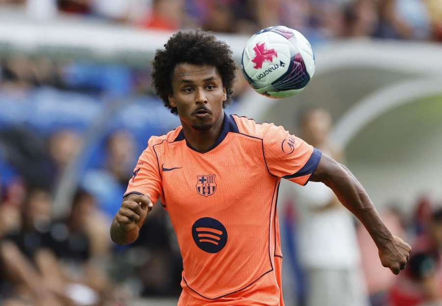 Adeyemi ist bei Barça angekommen Adeyemi ist bei Barça angekommen