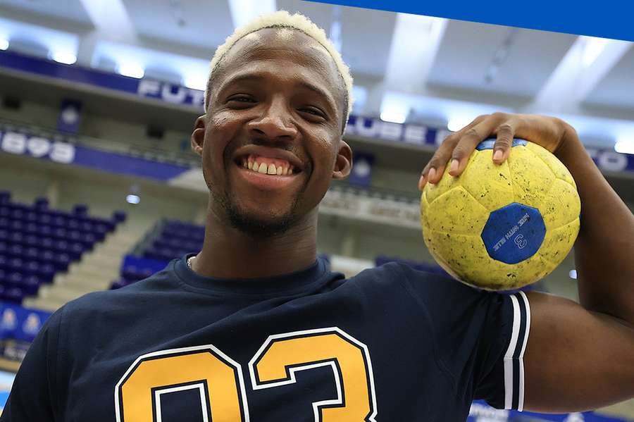 Mamadou Diocou vai ficar mais dois anos no FC Porto