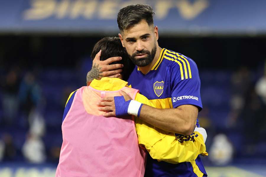 Boca sufrió en La Bombonera