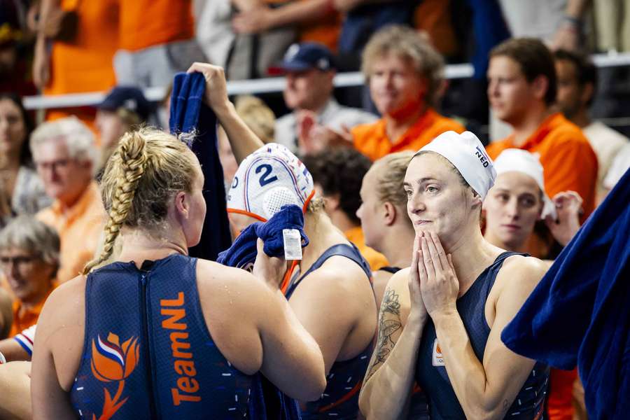 Waterpolosters 'niet superteleurgesteld', vinden brons ook knap