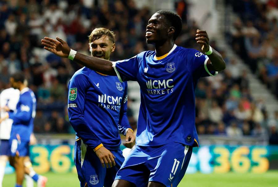 Barry ostáva jedinou možnosťou Evertonu na hrot.