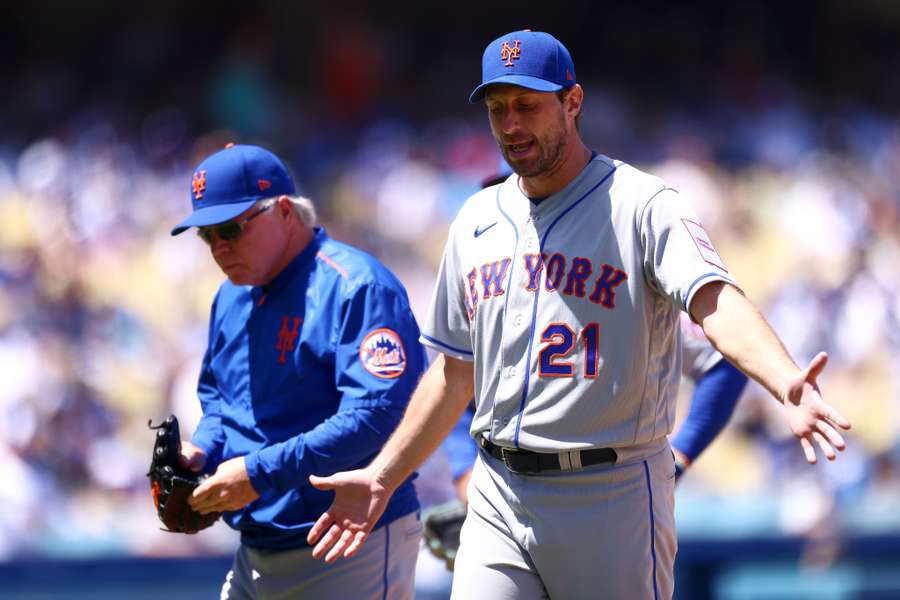 New York Mets pitcher Max Scherzer reacts after he is ejected from a Major League Baseball game against the Los Angeles Dodgers