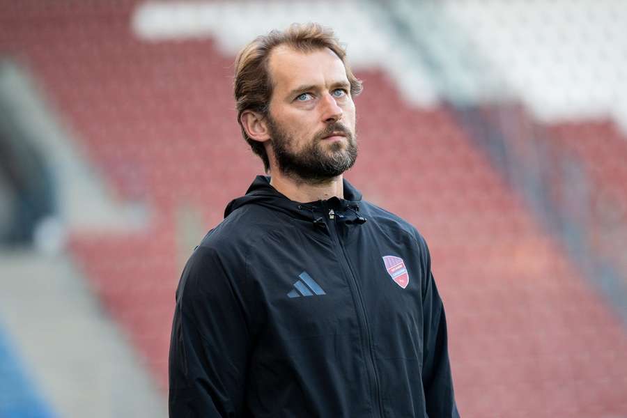Raków Częstochowa zwolnił trenera. Tomasz Kaczmarek żegna się z klubem po miesiącu pracy